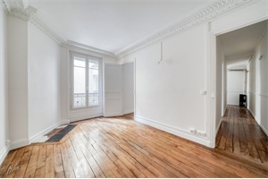 appartement à la vente -   75018  PARIS, surface 55 m2 vente appartement - APR715924